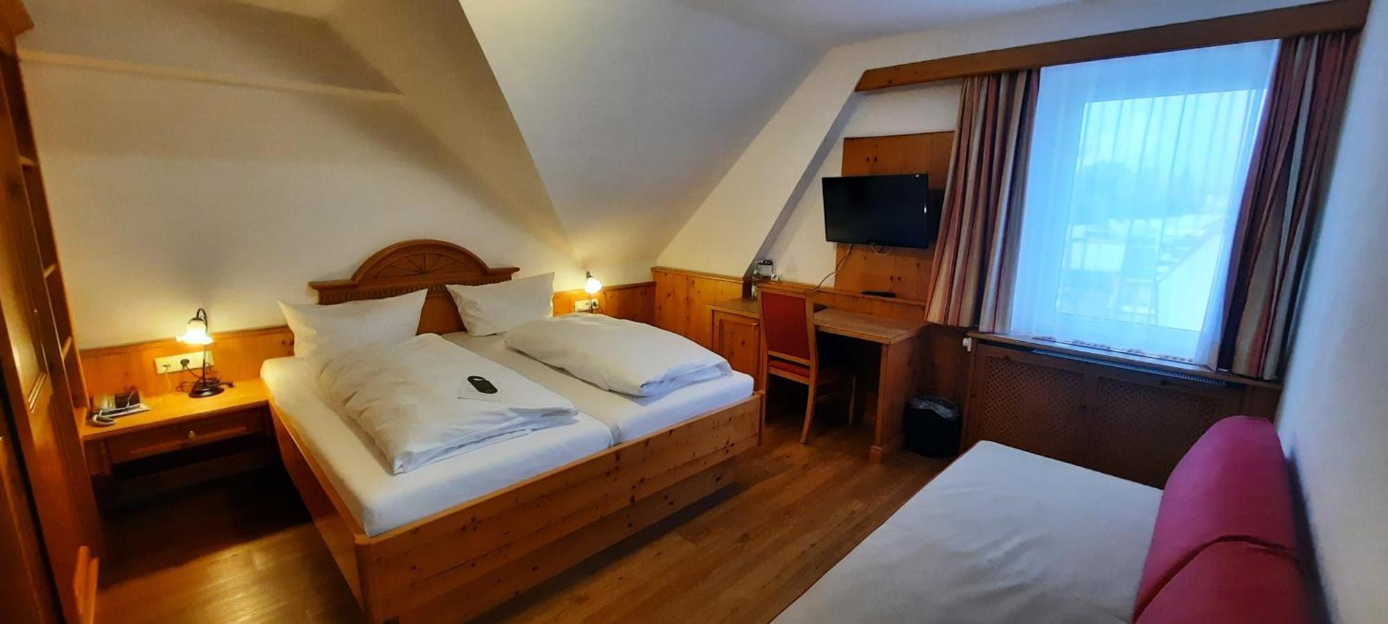 Hotel Gasthof Jaegerhaus แซงค์ตปีเทอร์ ภายนอก รูปภาพ