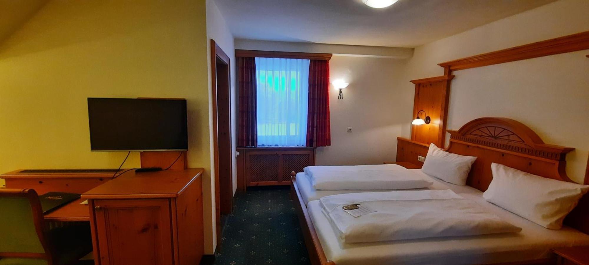 Hotel Gasthof Jaegerhaus แซงค์ตปีเทอร์ ภายนอก รูปภาพ