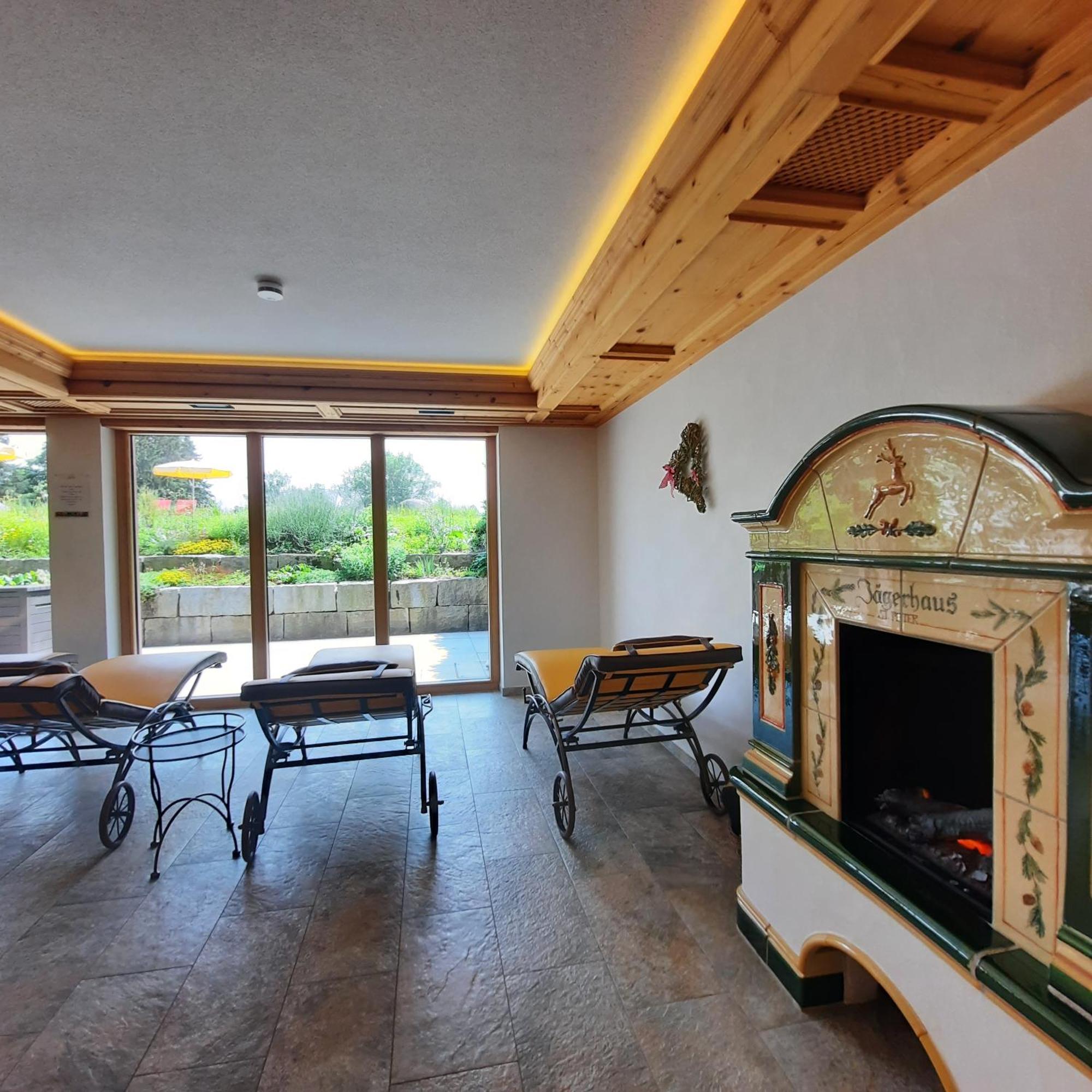 Hotel Gasthof Jaegerhaus แซงค์ตปีเทอร์ ภายนอก รูปภาพ