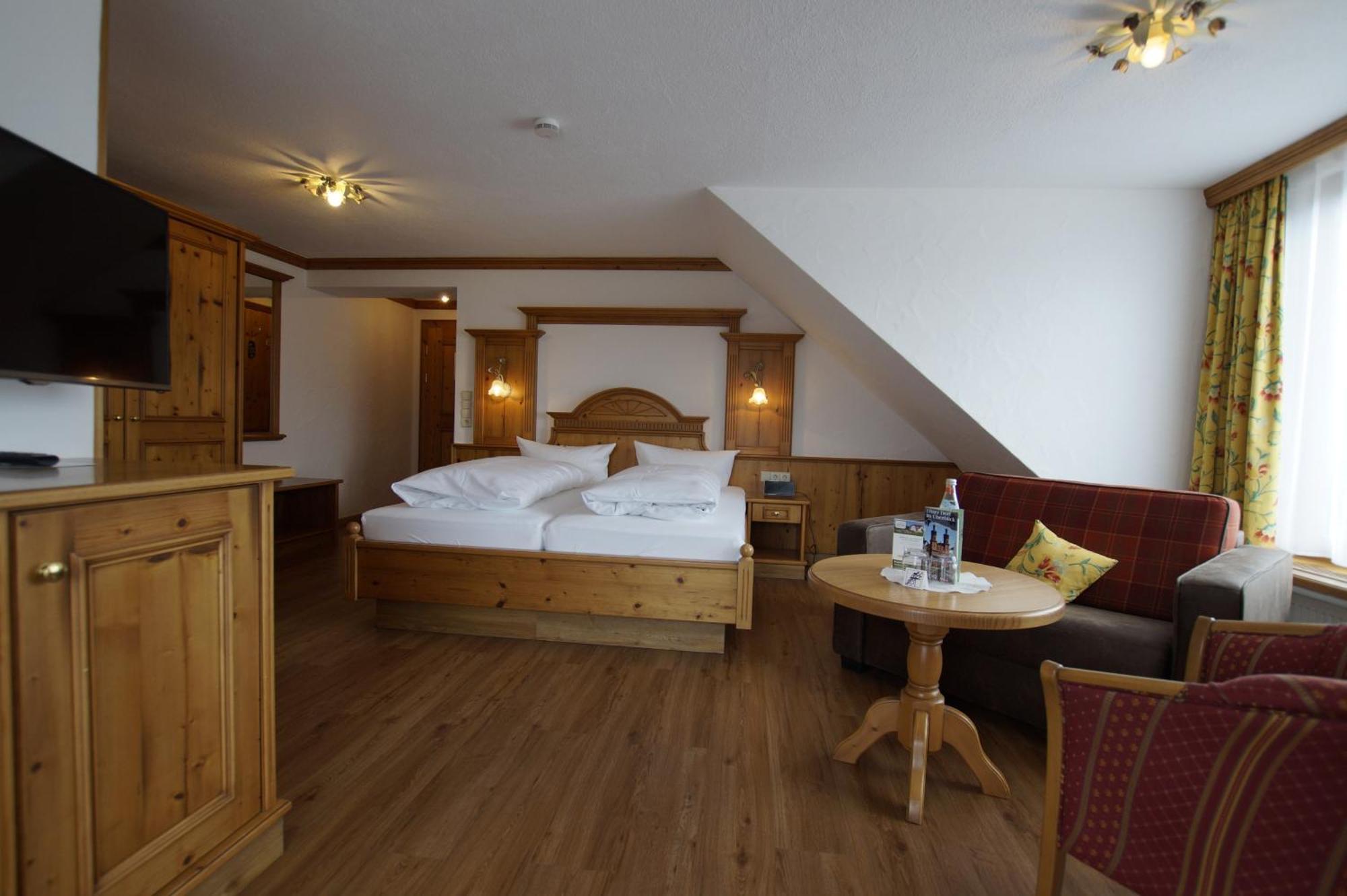 Hotel Gasthof Jaegerhaus แซงค์ตปีเทอร์ ภายนอก รูปภาพ