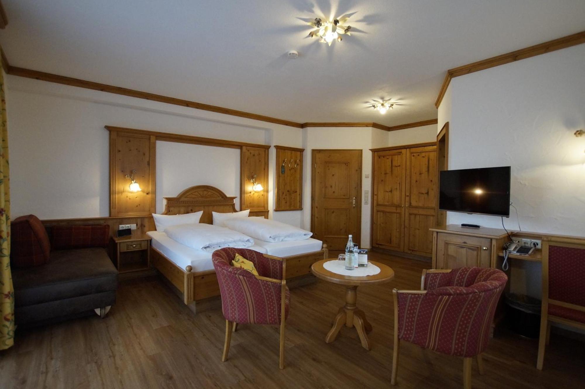 Hotel Gasthof Jaegerhaus แซงค์ตปีเทอร์ ภายนอก รูปภาพ